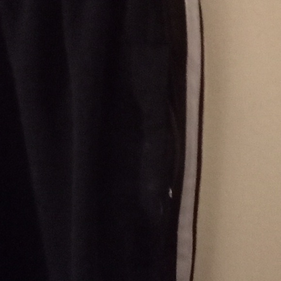 Adidas women's collection size small new color black and White outline for jog - Picture 4 of 9